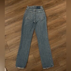 Abercrombie “The “90’s Straight Ultra High-Rise” Jeans